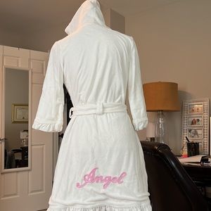 Victoria’s Secret “Angel” robe. Size small